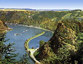 rhein-loreley-290_01.jpg (19144 bytes)