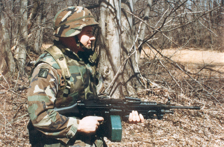 saw-191.jpg (148188 bytes)
